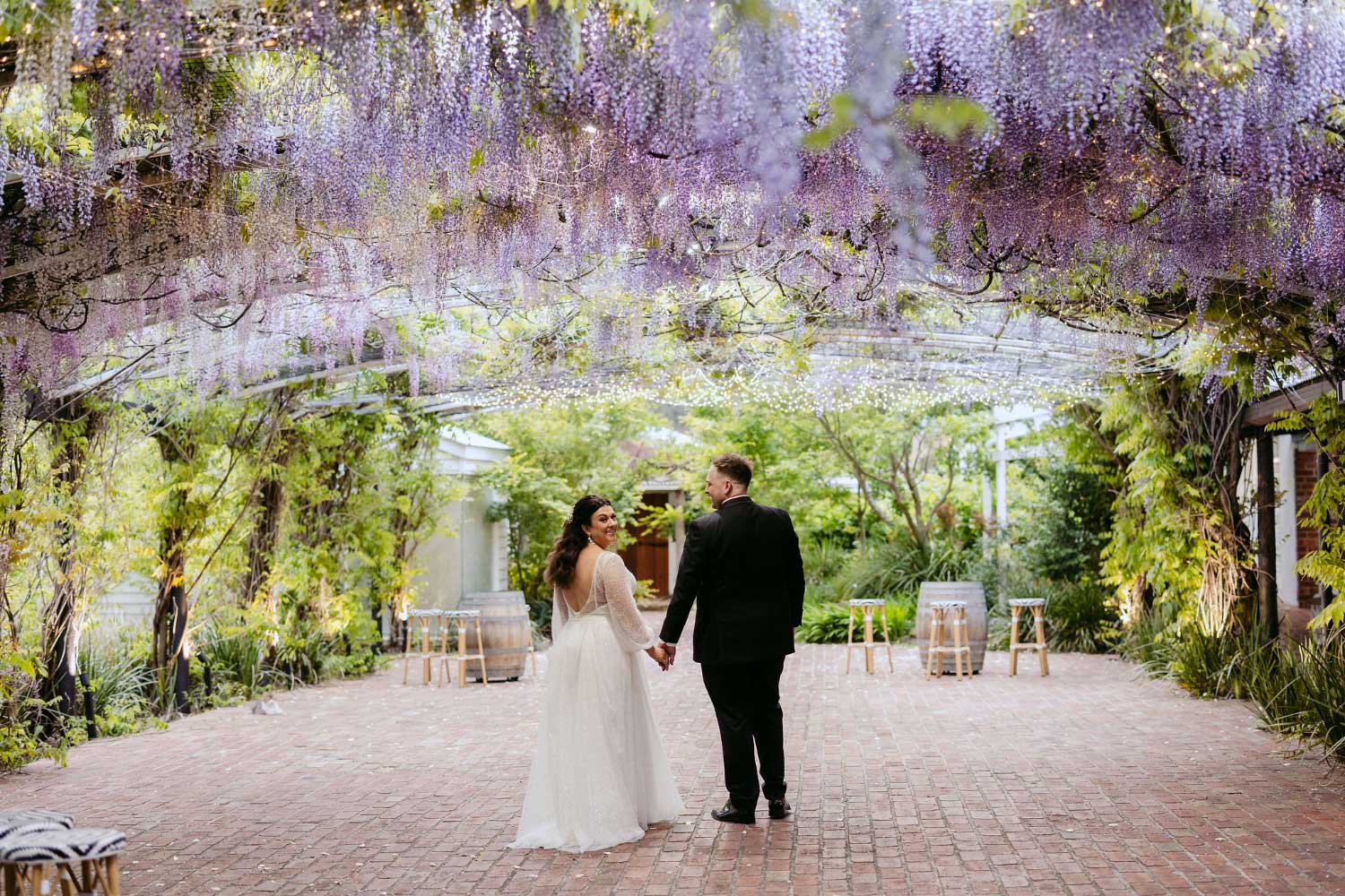 Wisteria-walk-Potters-Receptions-