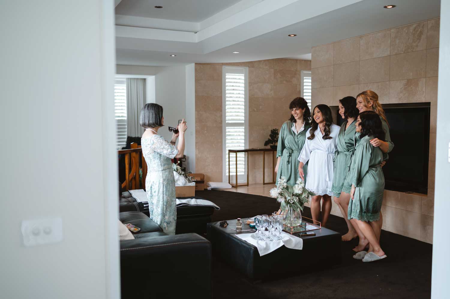 getting-wedding-ready,-Potters-Receptions